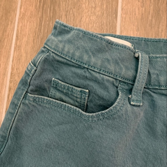 Universal Thread High Rise Bermuda - Picture 6 of 7